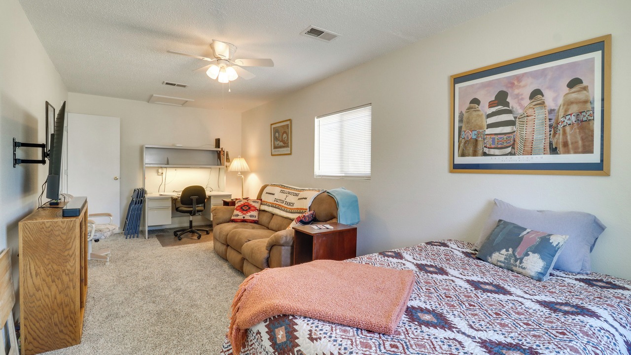 Photo of Bedroom in Rio Rancho