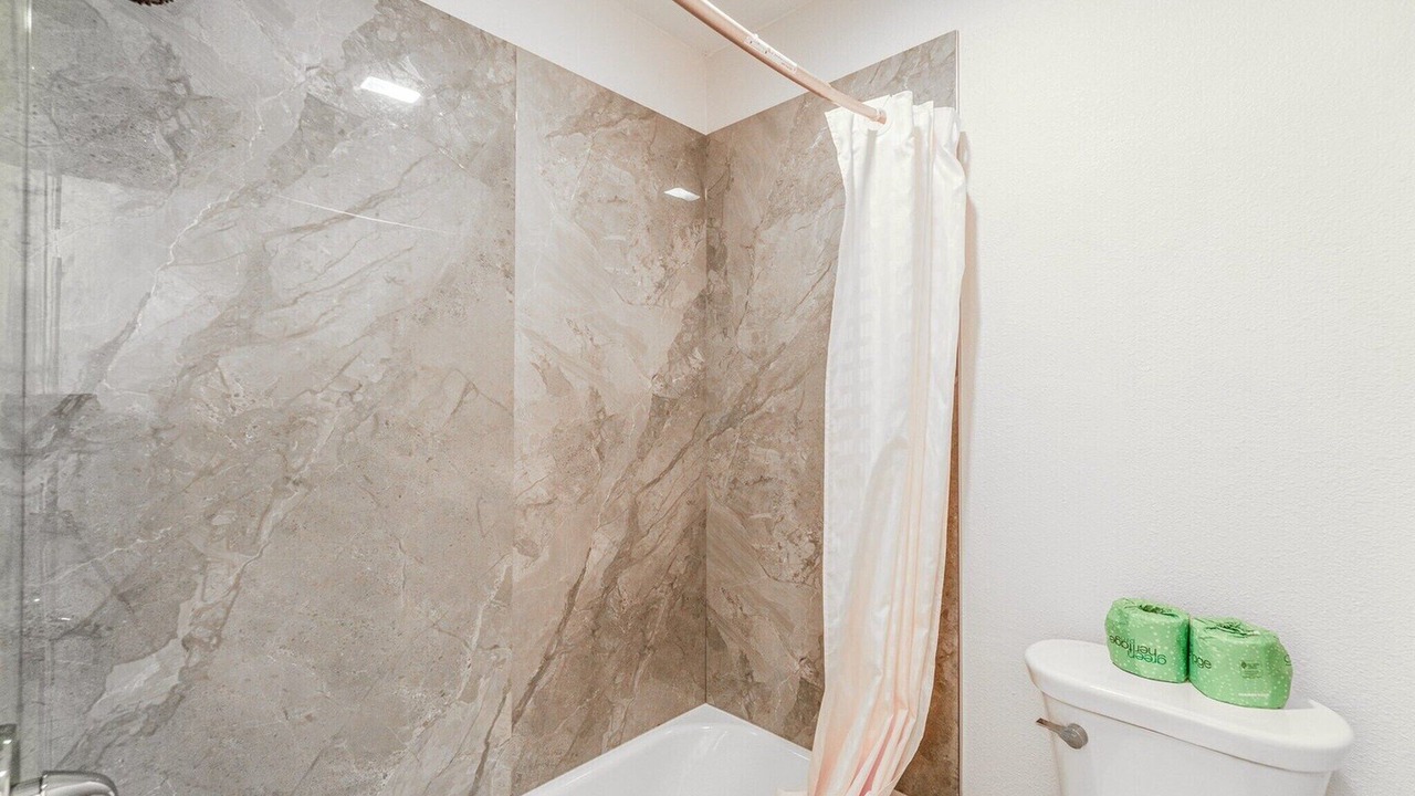Photo of Bathroom in Rockdale