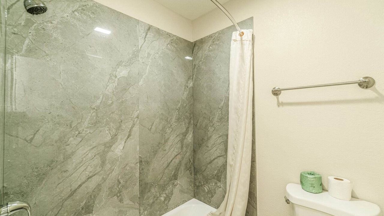 Photo of Bathroom in Rockdale