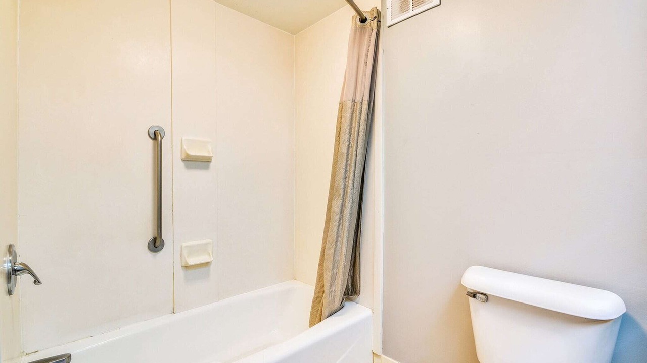 Photo of Bathroom in Jacksonville