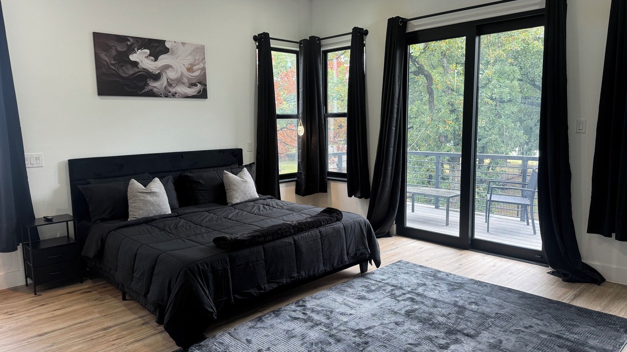 Photo of Bedroom in Quinlan