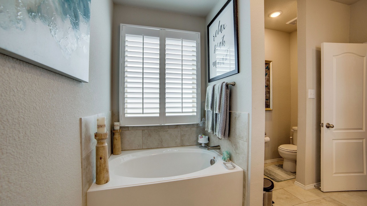 Photo of Bathroom in Forney