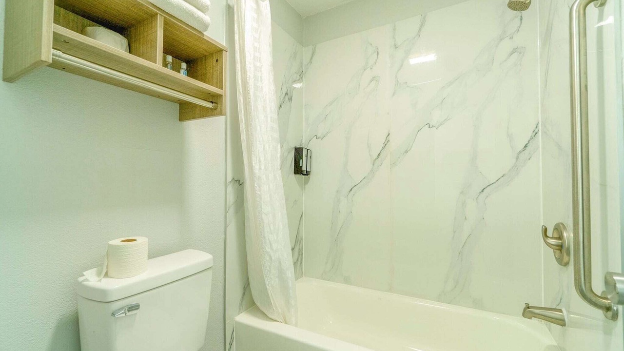Photo of Bathroom in Pleasanton
