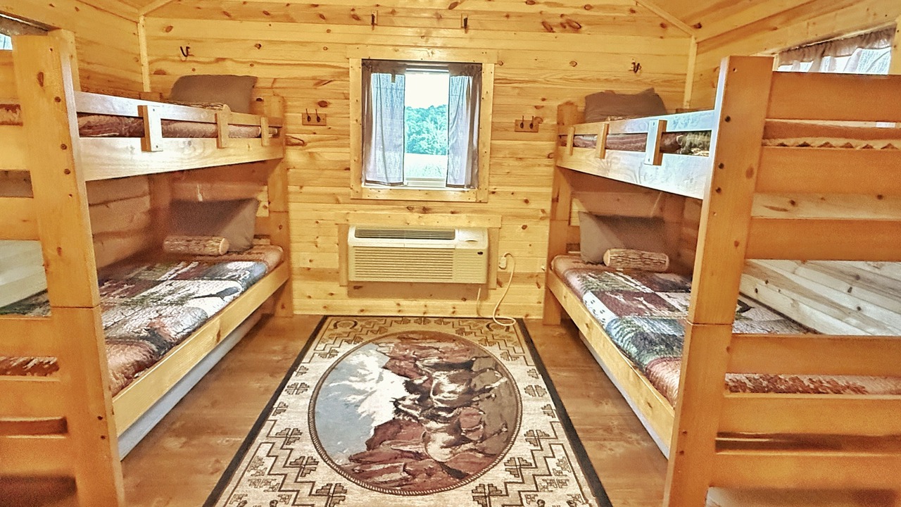 Photo of Bedroom in Squires