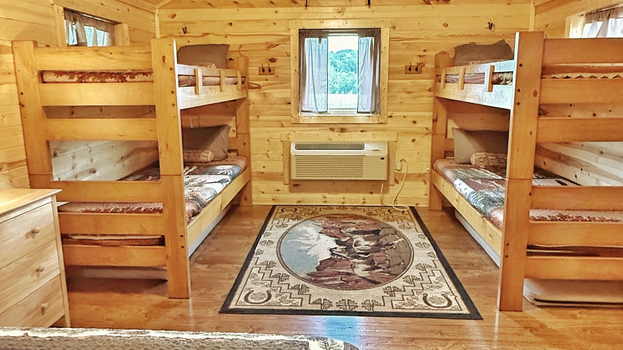 Photo of Bedroom in Squires