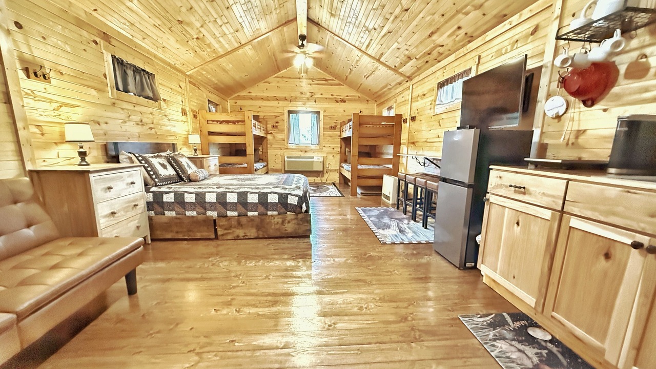 Photo of Bedroom in Squires