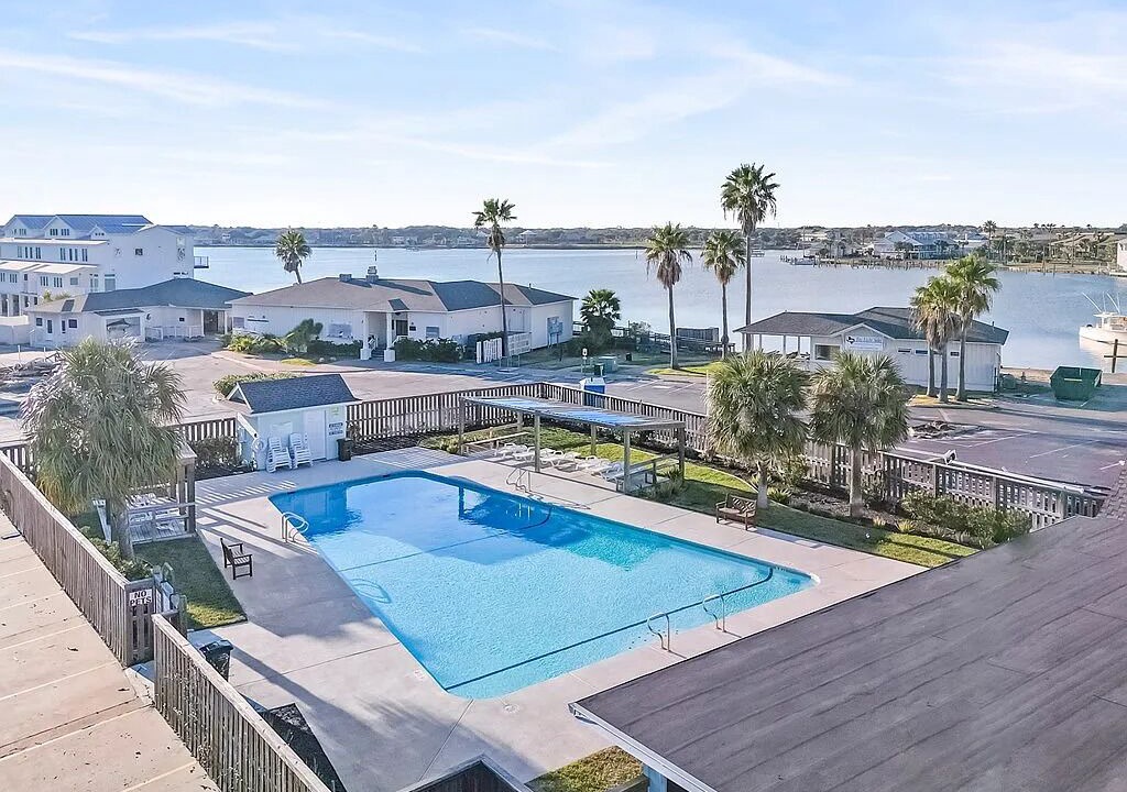 Photo of Outdoor in Key Allegro