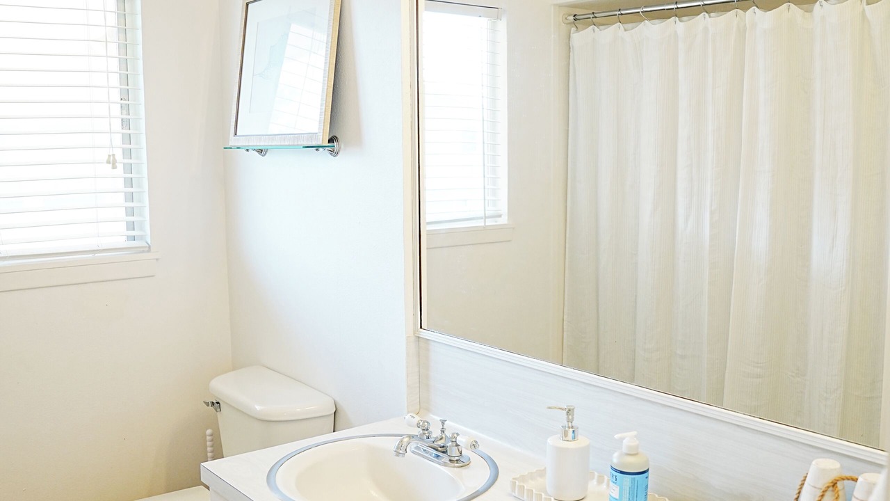 Photo of Bathroom in Key Allegro