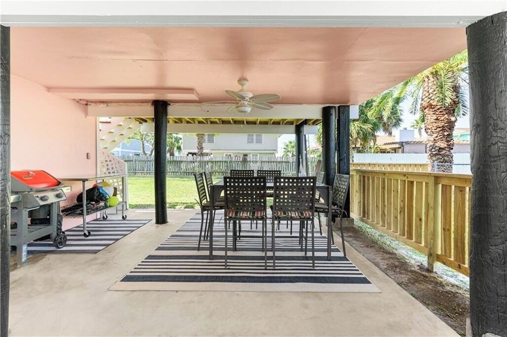 Photo of Outdoor in Key Allegro