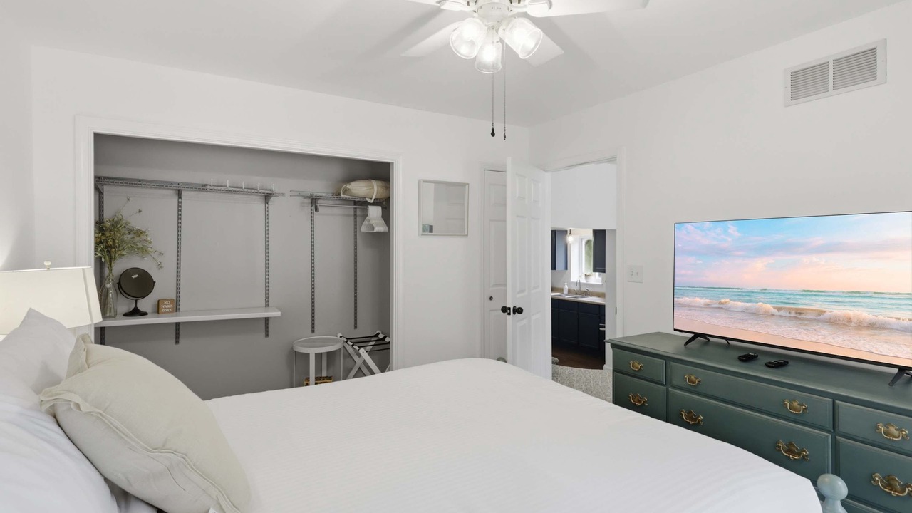Photo of Bedroom in Stover