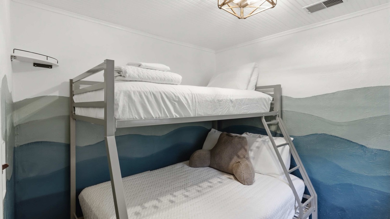 Photo of Bedroom in Stover