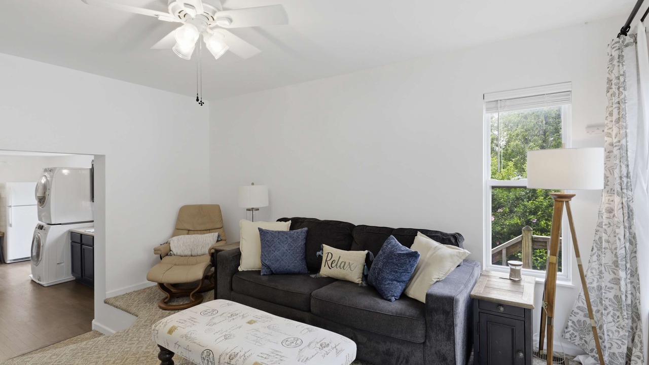 Photo of Livingroom in Stover