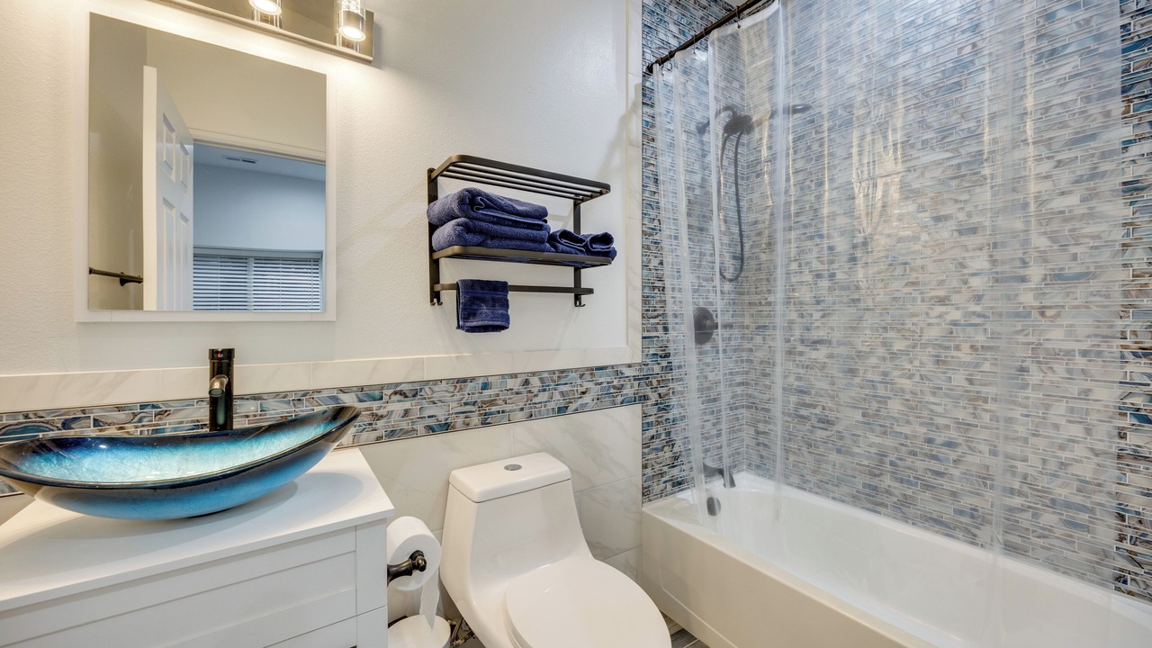 Photo of Bathroom in Northgate