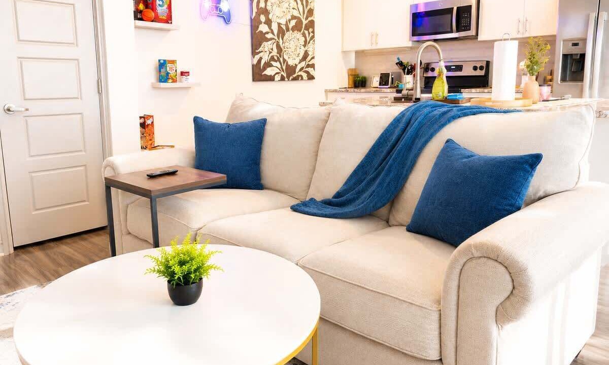 Photo of Livingroom in Las Colinas