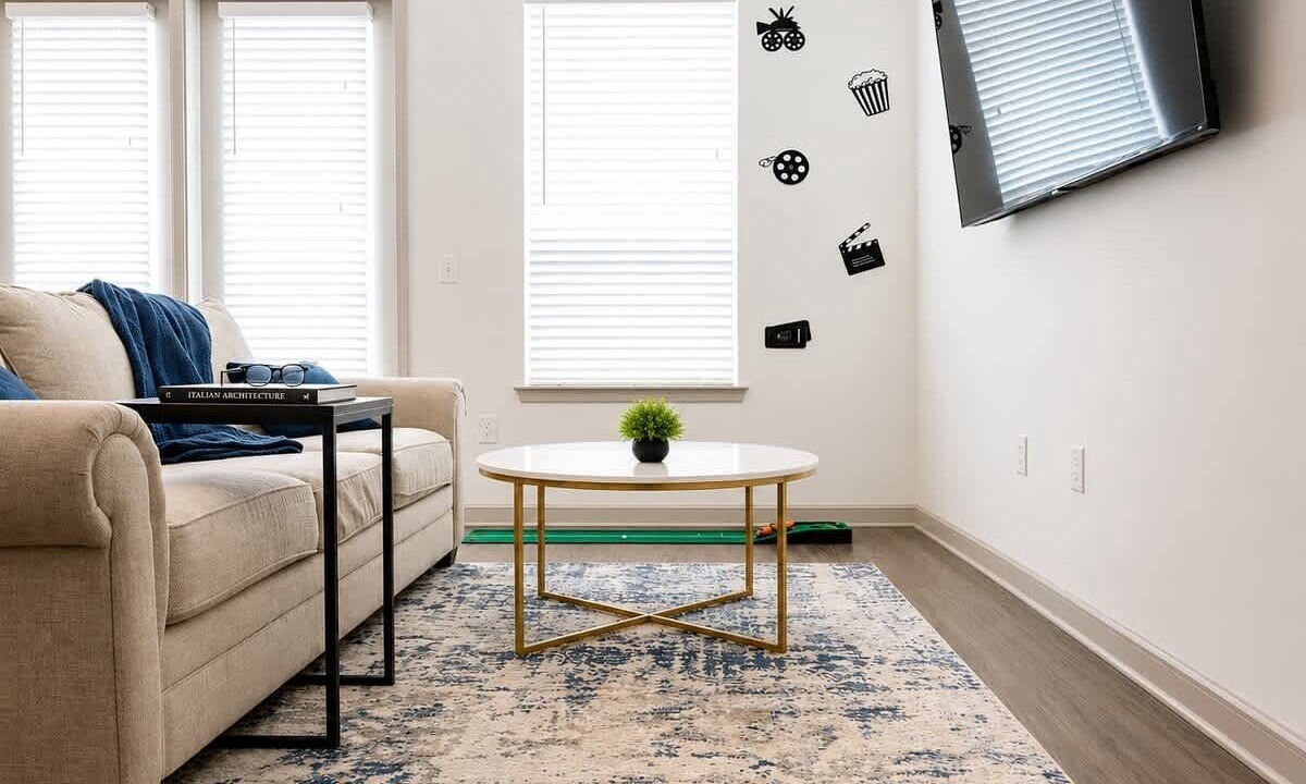 Photo of Livingroom in Las Colinas