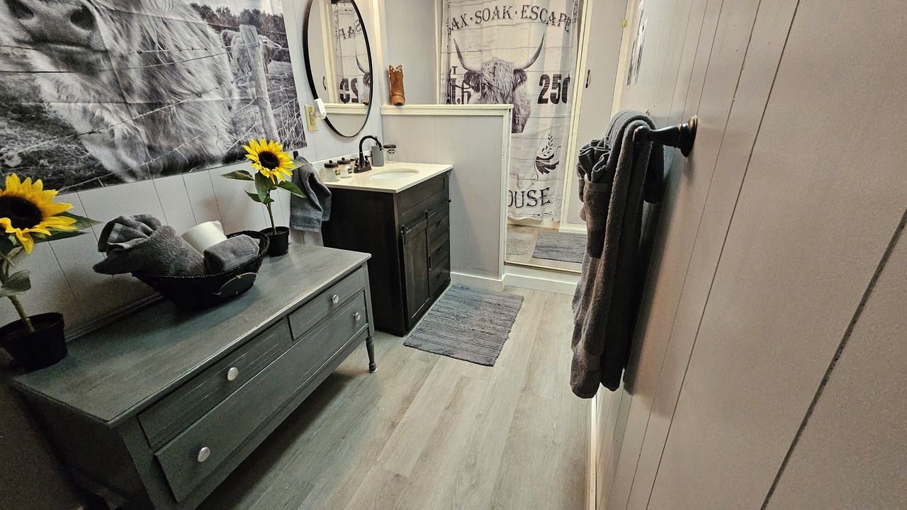 Photo of Bathroom in Colorado City