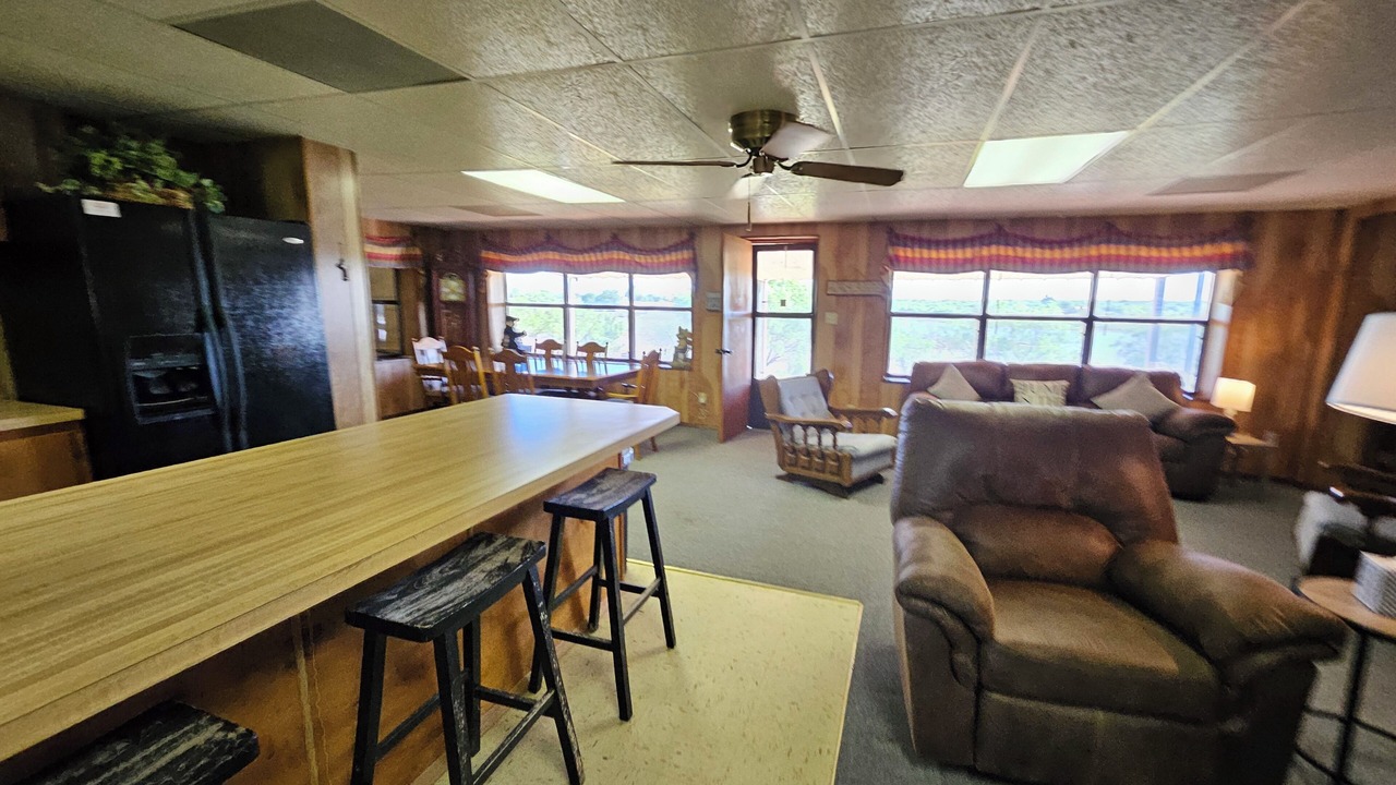 Photo of Livingroom in Colorado City
