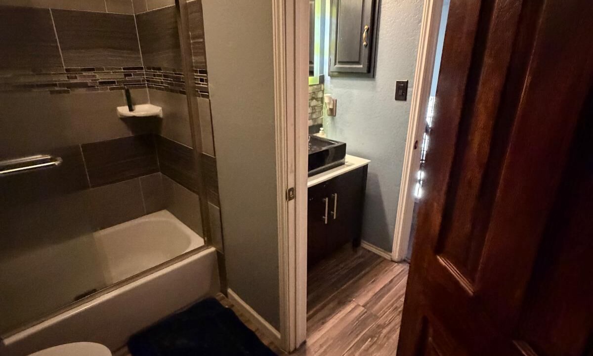 Photo of Bathroom in Mesquite