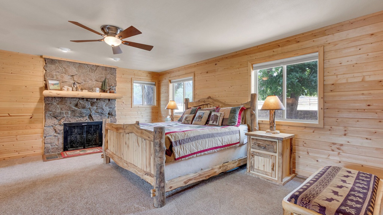 Photo of Livingroom in Howard