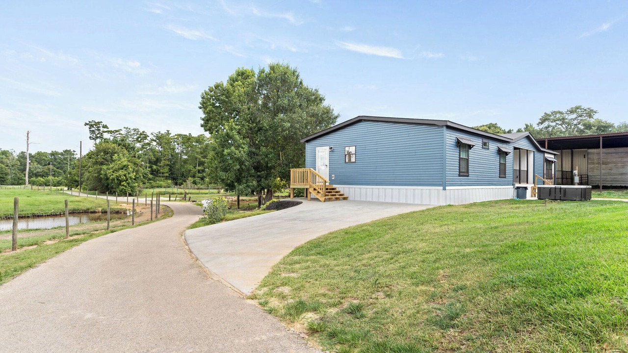 Photo of Outdoor in Voth