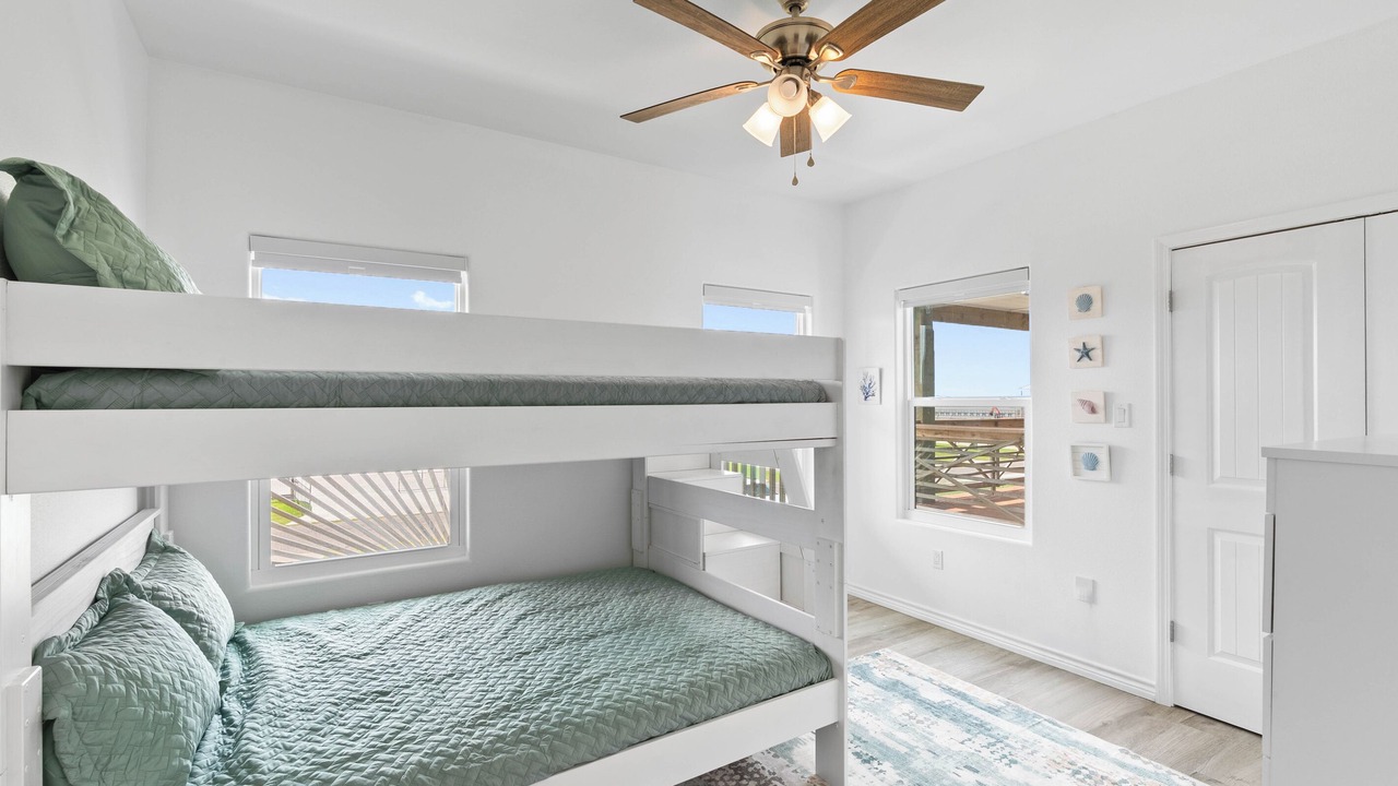 Photo of Bedroom in Rockport