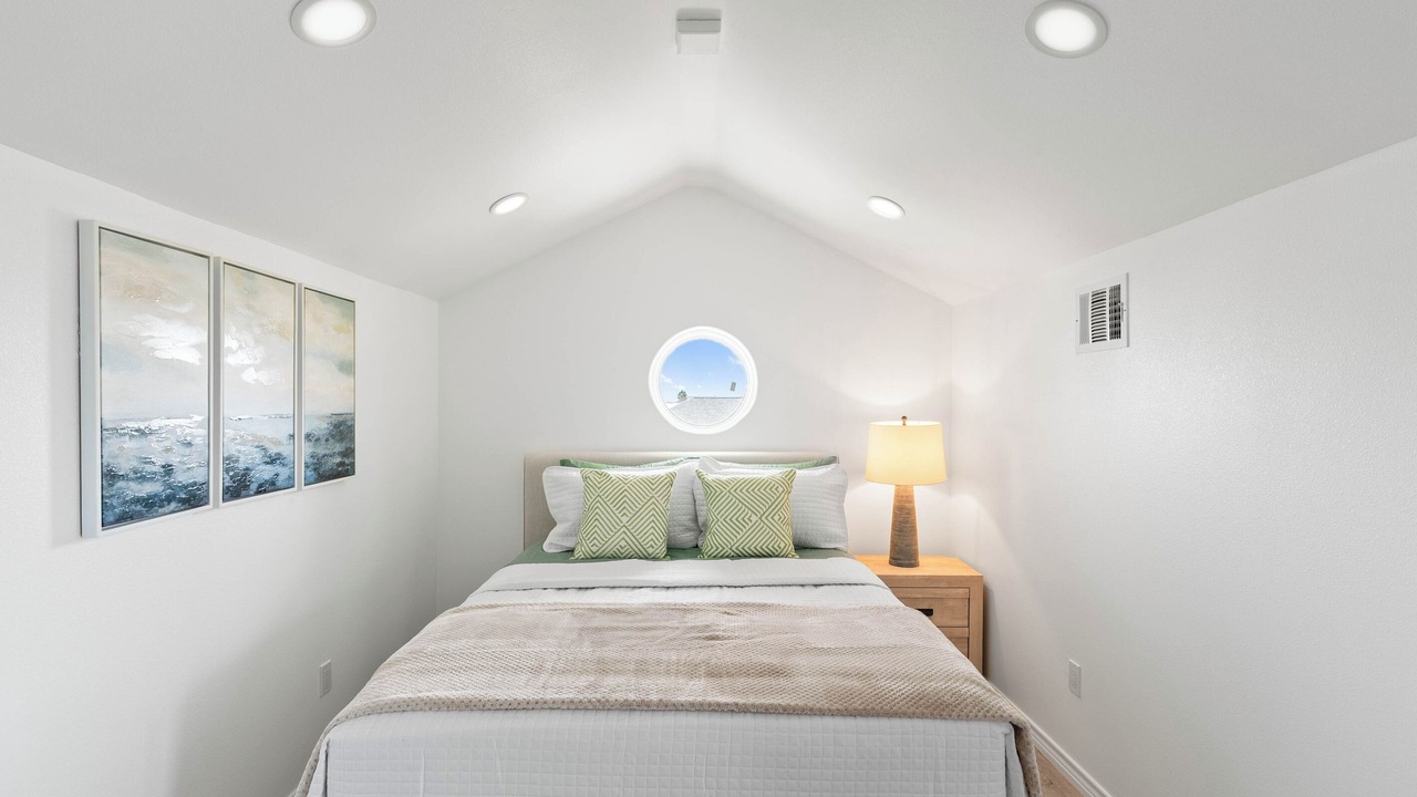Photo of Bedroom in Rockport