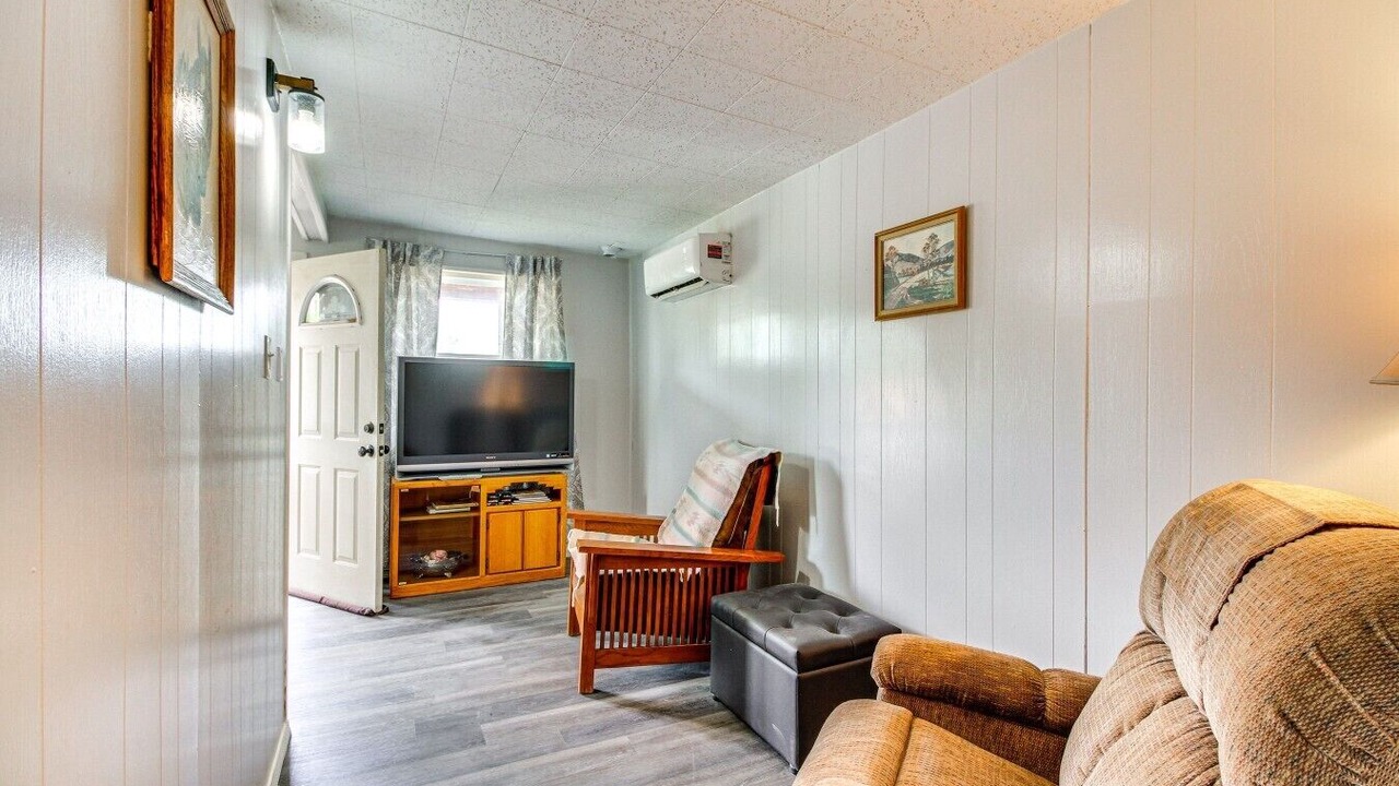 Photo of Bedroom in Bosque Farms