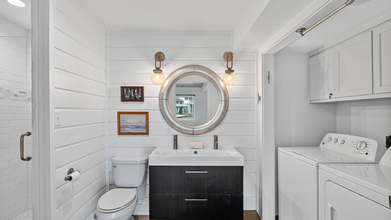 Photo of Bathroom in Key Allegro