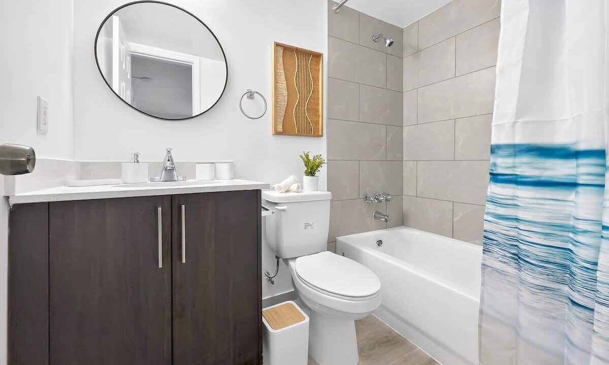 Photo of Bathroom in Poinciana Park