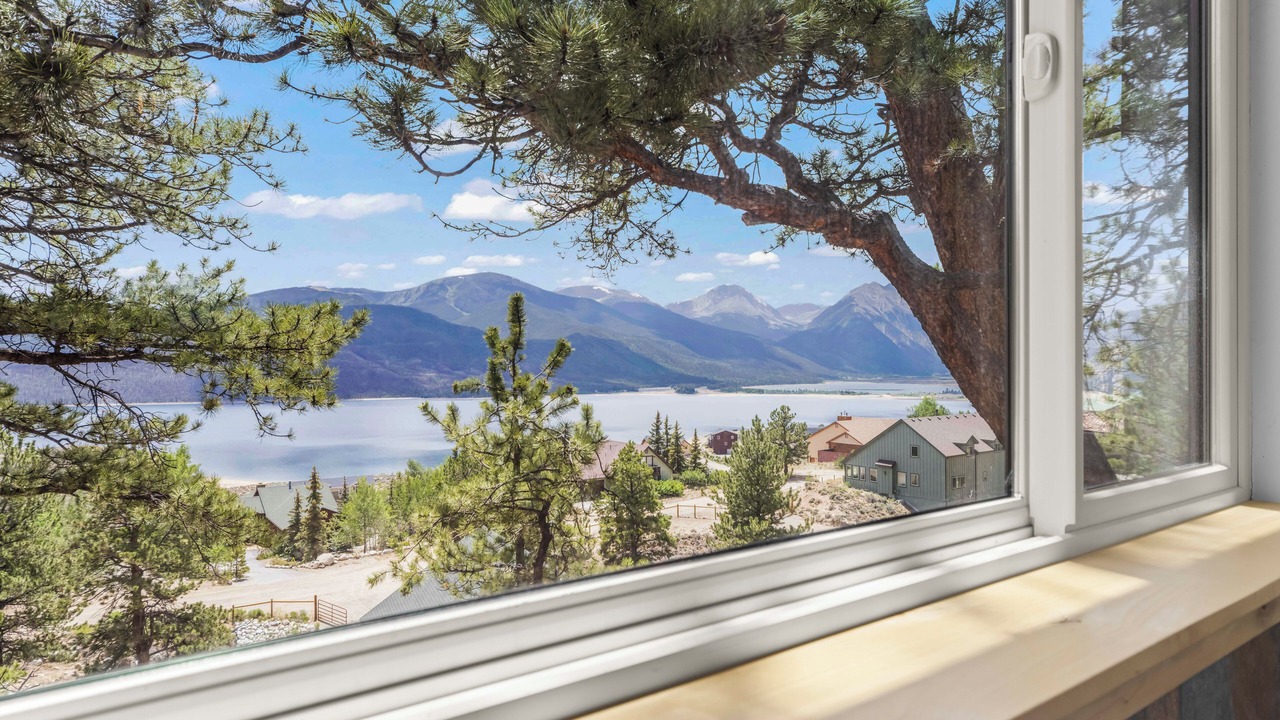 Photo of Outdoor in Twin Lakes