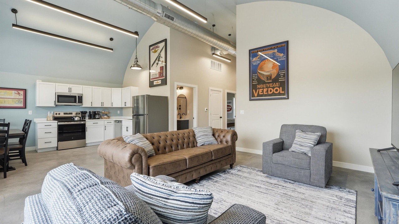 Photo of Livingroom in Pleasant Hill