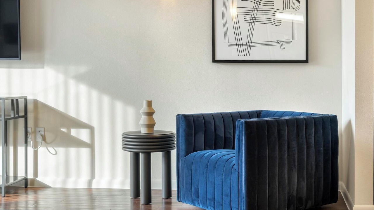 Photo of Livingroom in Las Colinas