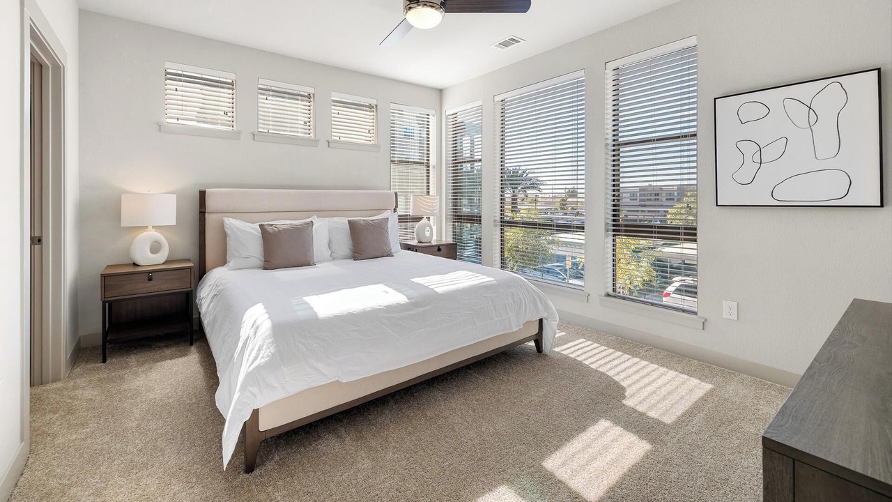 Photo of Bedroom in Las Colinas