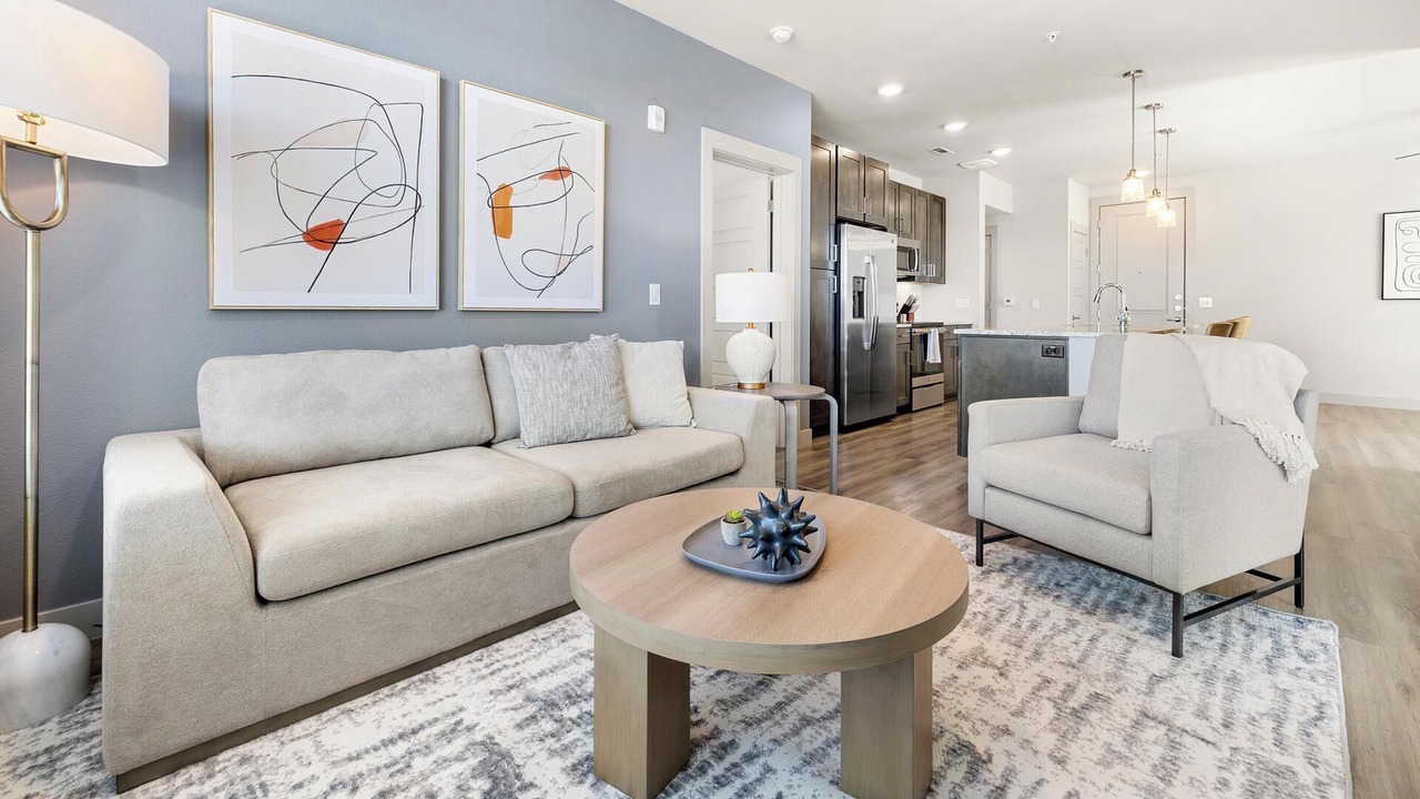 Photo of Livingroom in Las Colinas