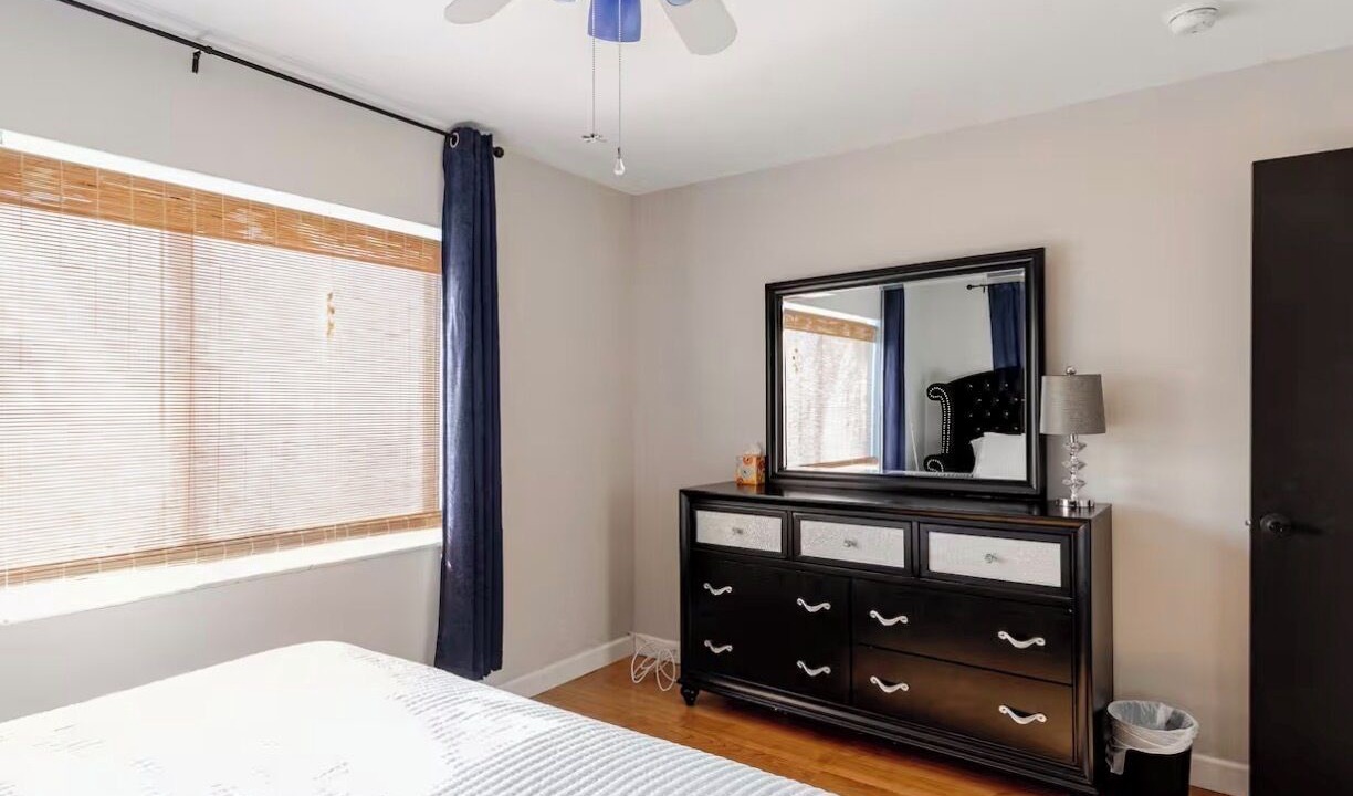 Photo of Bedroom in Survey Creek