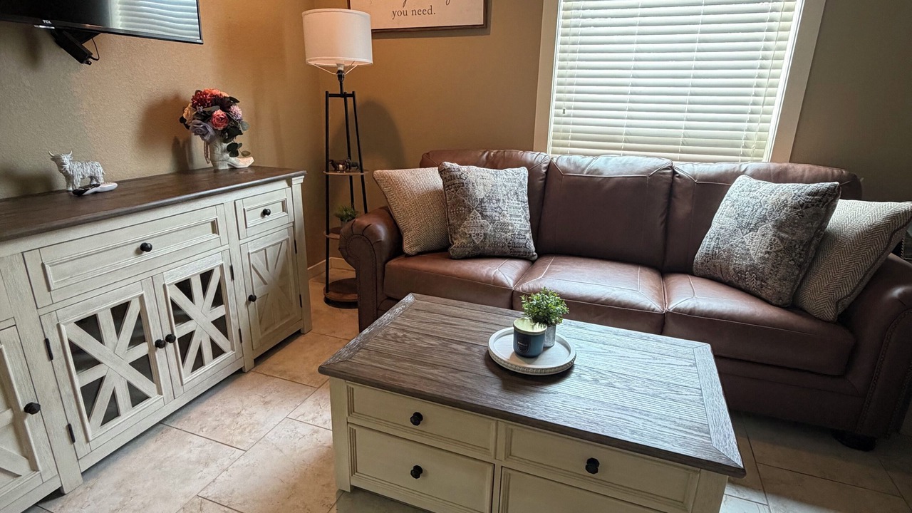 Photo of Livingroom in Bryan
