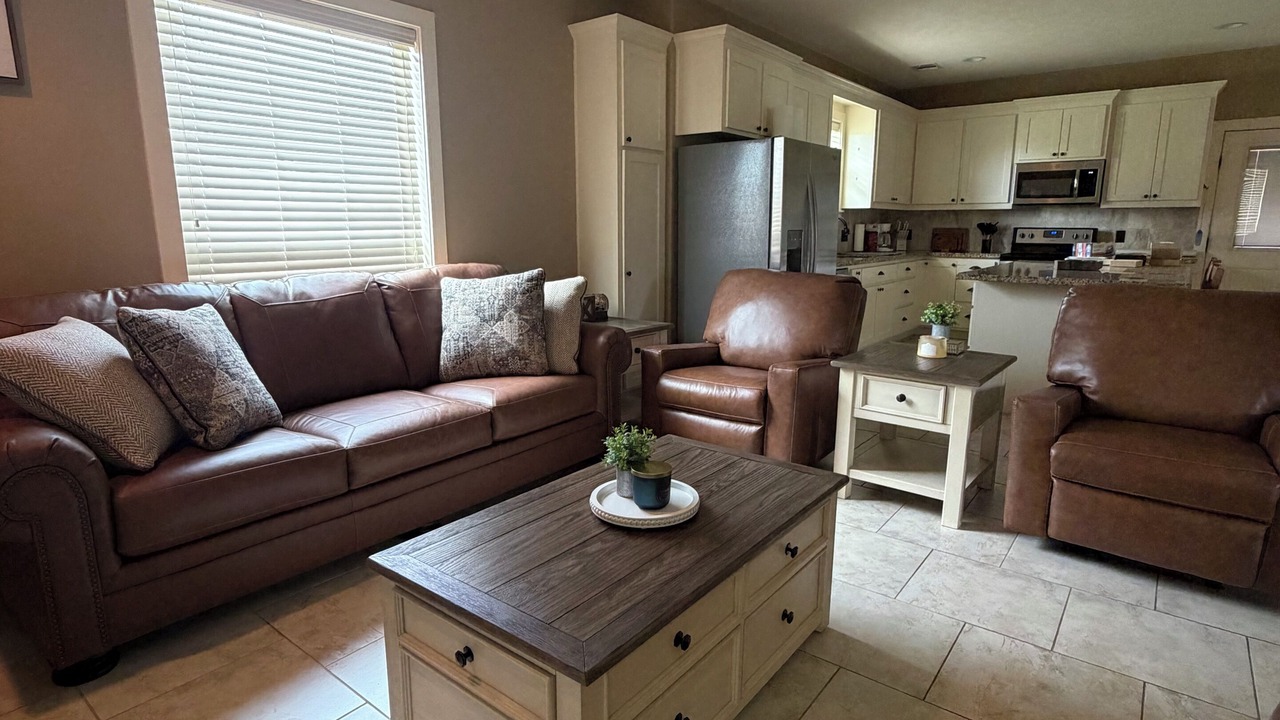Photo of Livingroom in Bryan