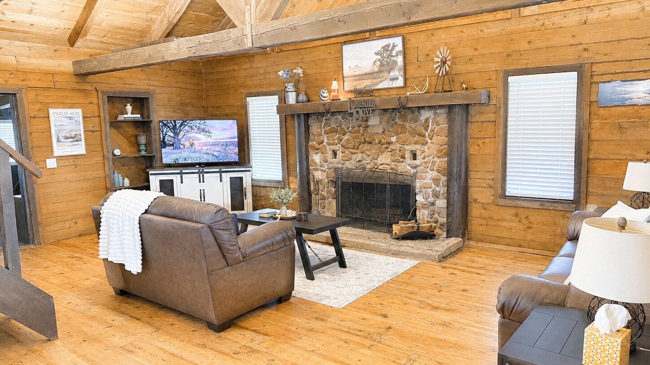 Photo of Livingroom in Anson