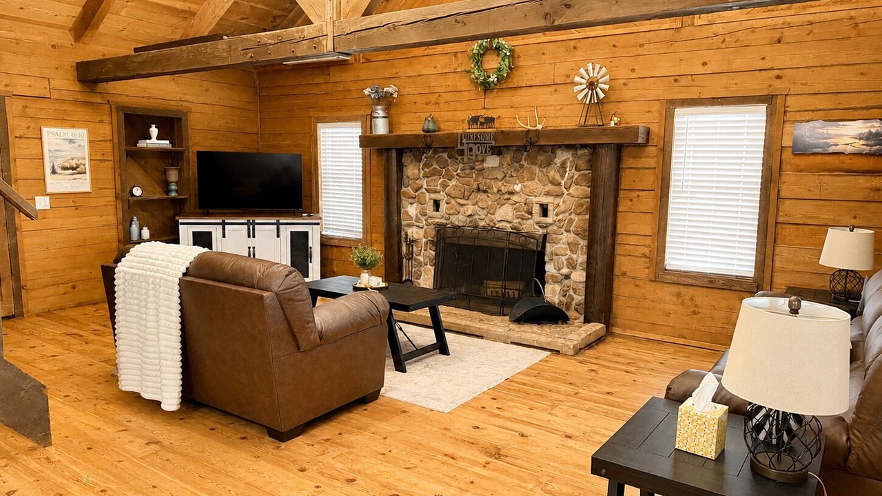 Photo of Livingroom in Anson