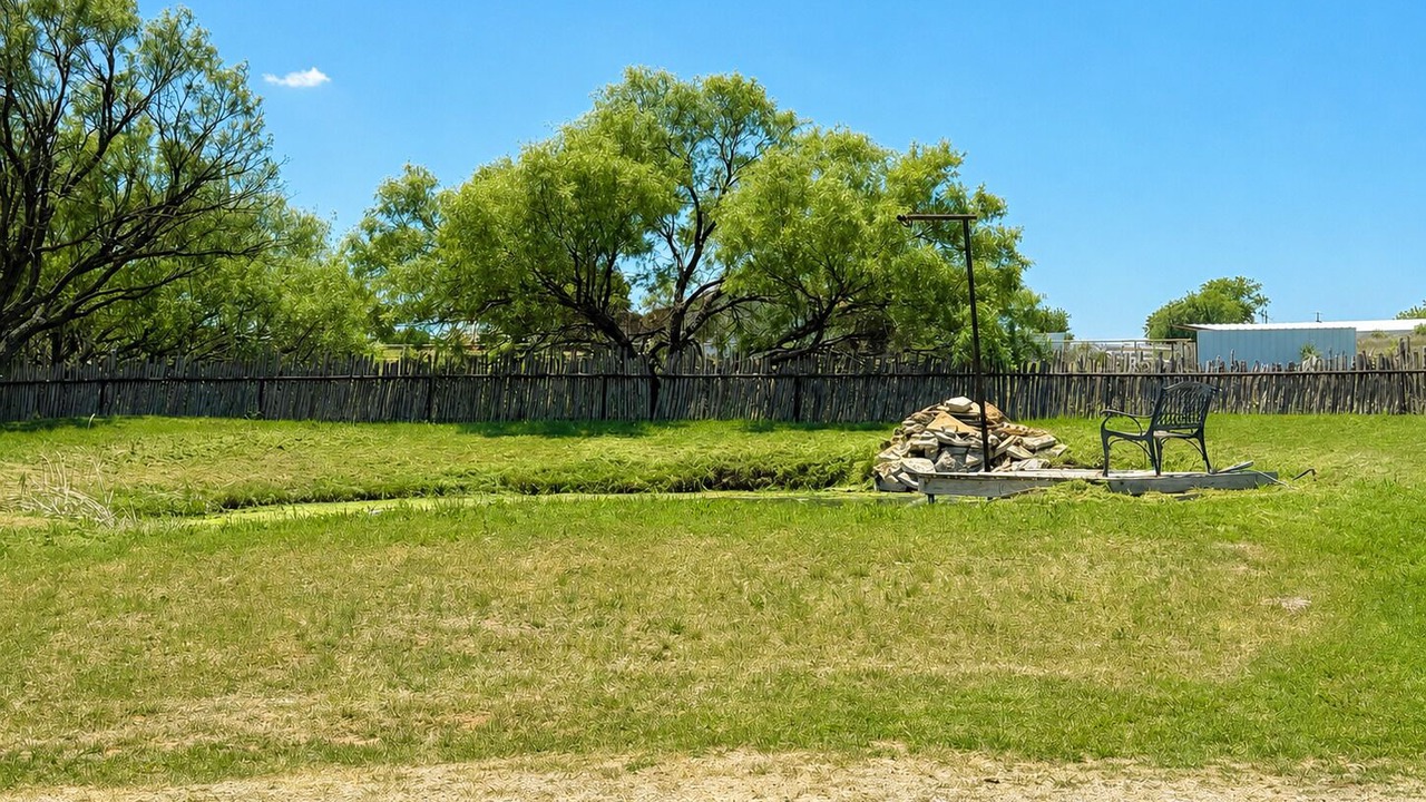 Photo of Outdoor in Anson
