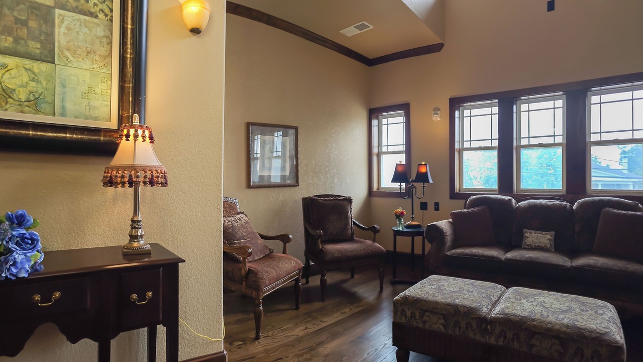 Photo of Livingroom in Central Arlington