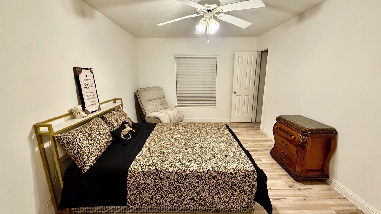 Photo of Bedroom in Barker