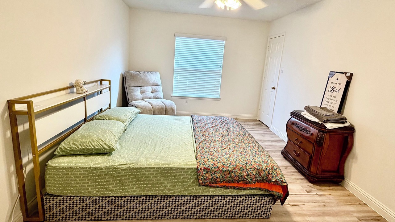 Photo of Bedroom in Barker