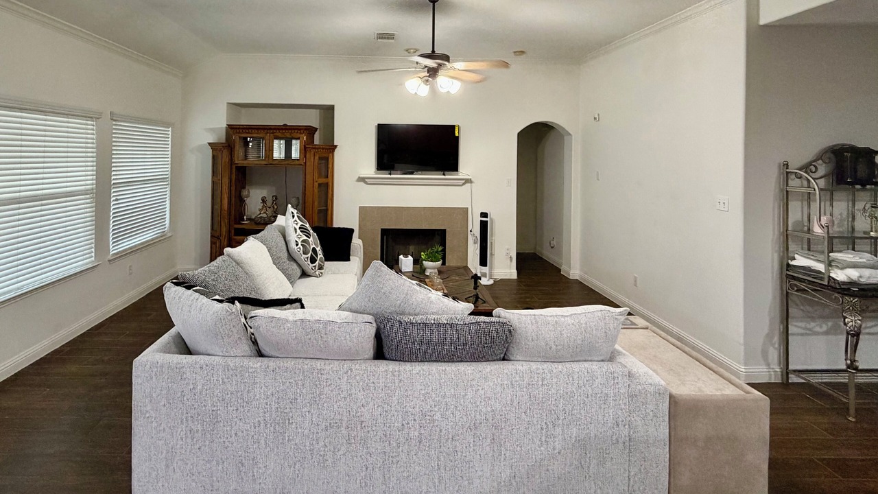 Photo of Livingroom in Barker