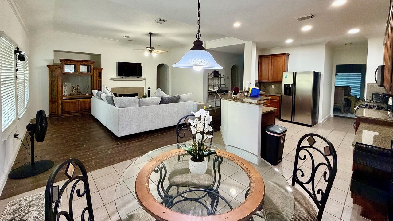 Photo of Livingroom in Barker