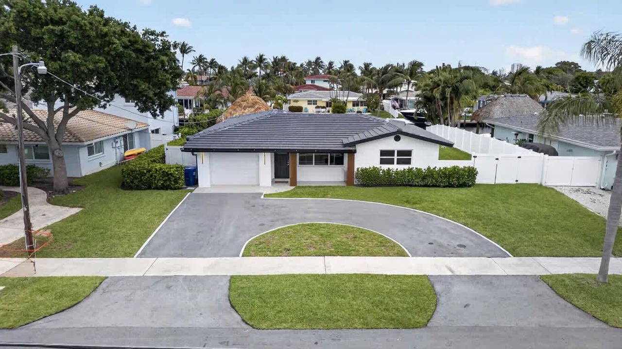 Photo of Others in Garden Isles