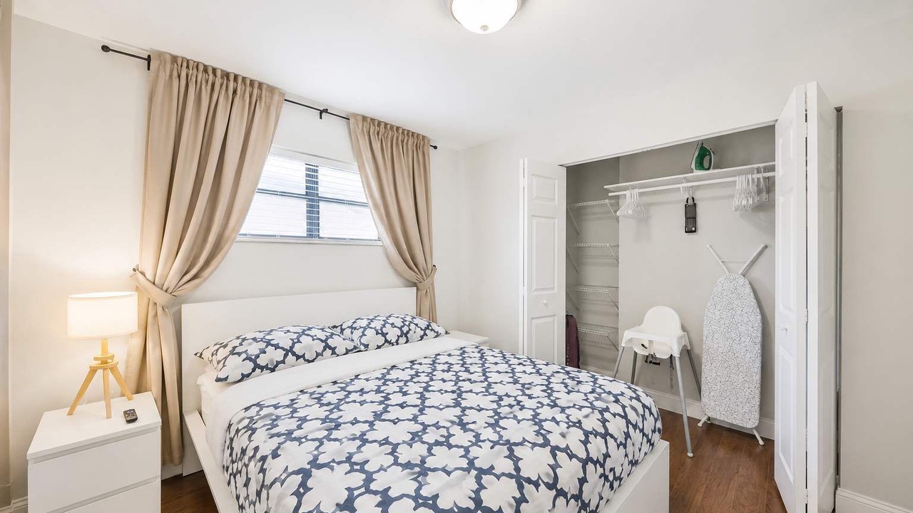 Photo of Bedroom in Driftwood