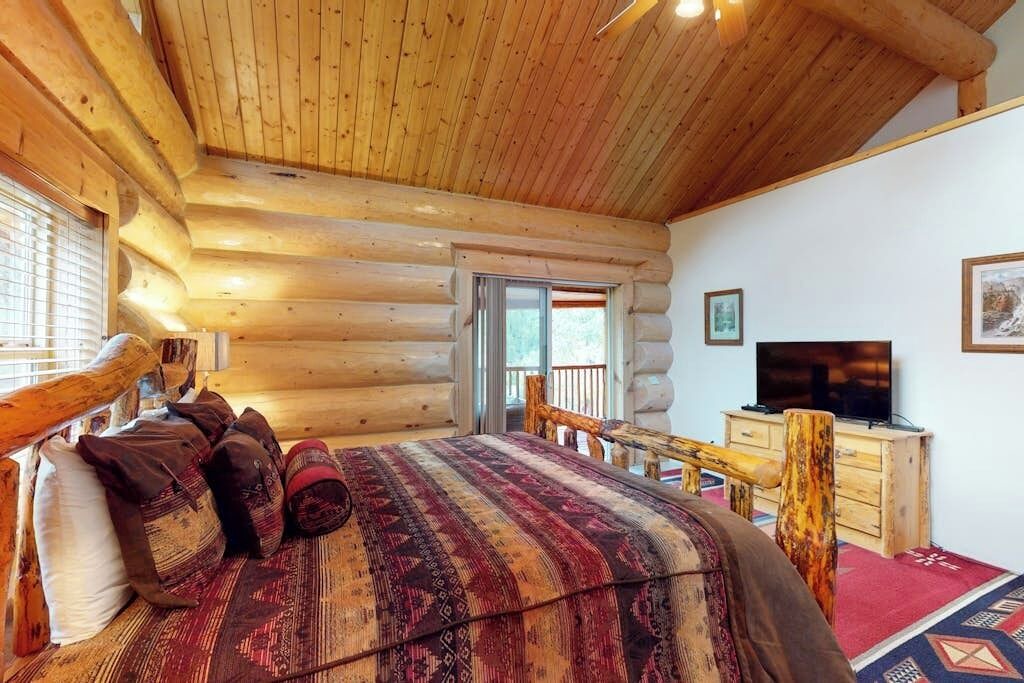 Photo of Bedroom in San Juan River Village