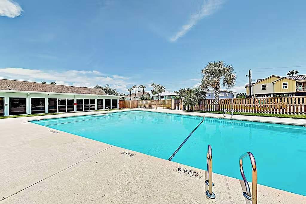 Photo of Outdoor in Key Allegro