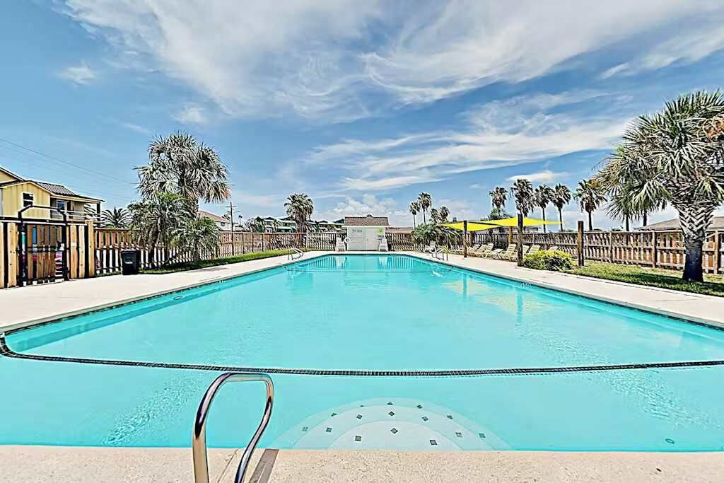 Photo of Outdoor in Key Allegro